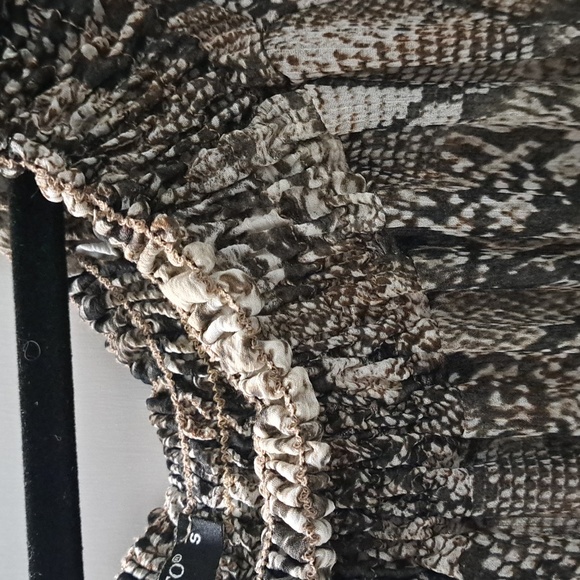 Rinascimento, size small sheer blouse - Picture 5 of 6